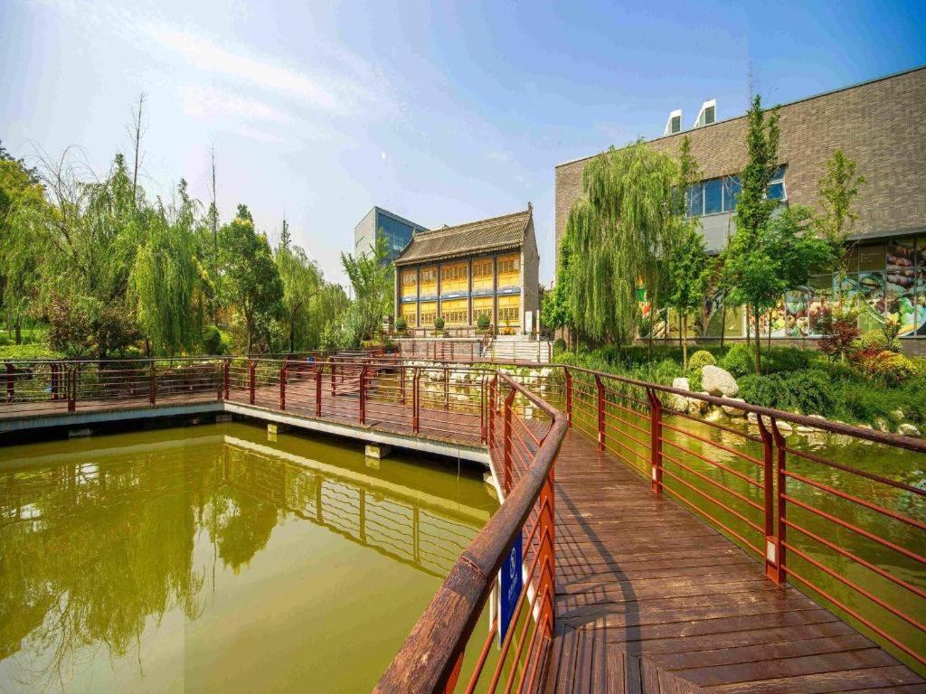 Xian Elegant Oriental Hotel Екстер'єр фото